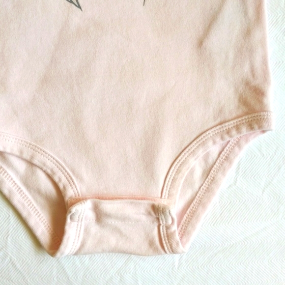 rococo unicorn graphic short sleeve bodysuit diaper shirt 24 months baby girl - Picture 3 of 5